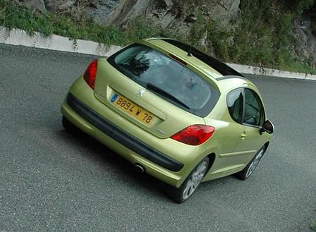 Peugeot 207 1.6 16V THP