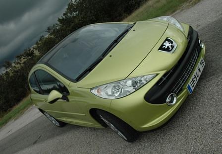 Peugeot 207 1.6 16V THP