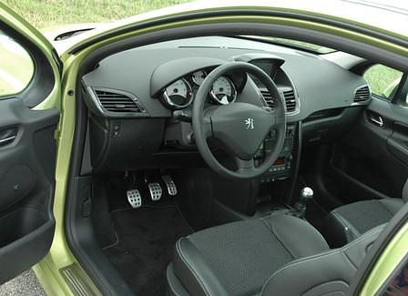 Peugeot 207 1.6 16V THP