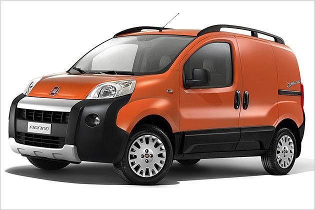 Auch den Kastenwagen gibt es als Adventure mit massiveren Seitenschutzleisten