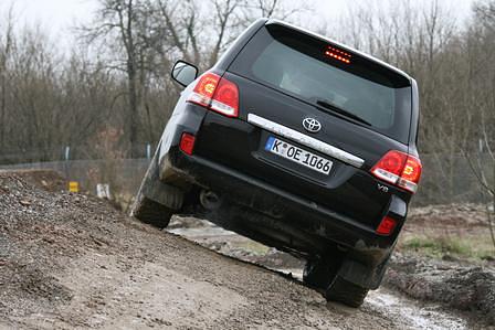 Toyota Land Cruiser V8