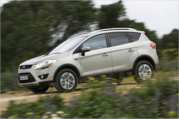 Gerne auch im Gelände: Der 4x4-Kuga packt deutlich mehr als nur Schotterpisten
