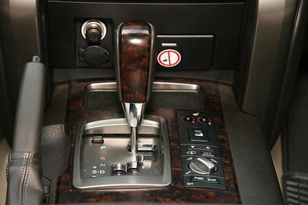 Toyota Land Cruiser V8