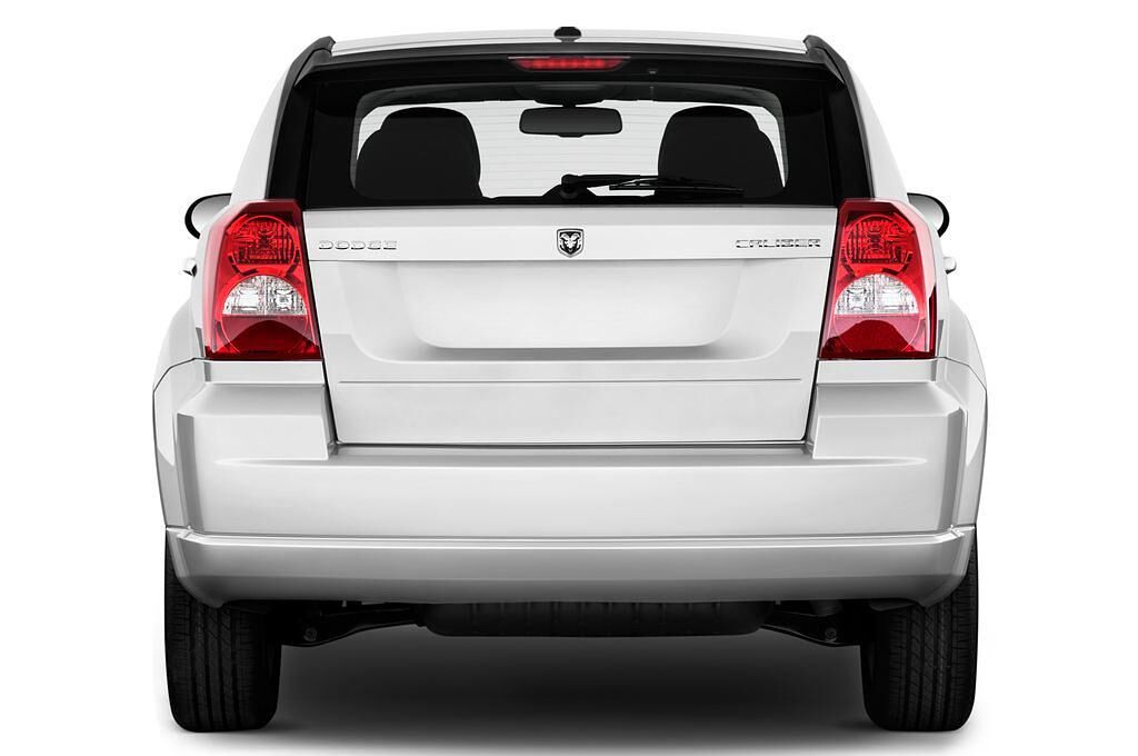 Dodge Caliber (Baujahr 2010) SXT 5 Türen Heckansicht
