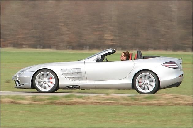 Die Höchstgeschwindigkeit beziffert Mercedes mit 332 km/h