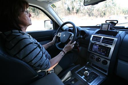 VT Chevrolet Captiva vs. Dodge Nitro