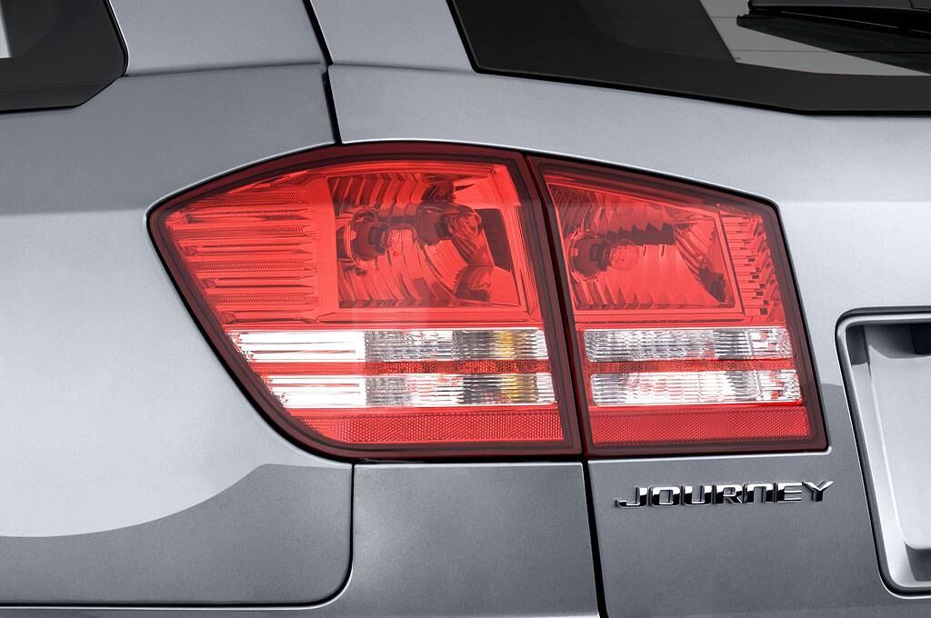 Dodge Journey (Baujahr 2010) RT 5 Türen Rücklicht