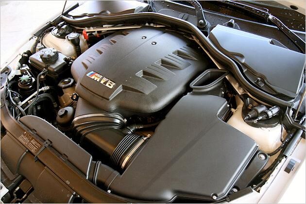 Kräftiges Herz: Der V8 leistet 420 PS
