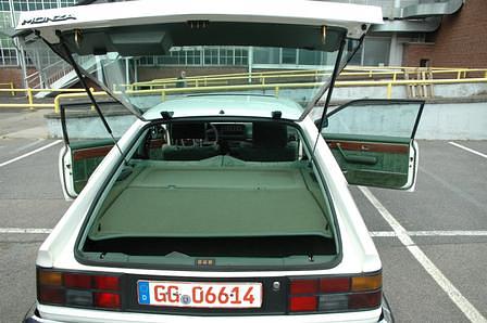 Opel Monza