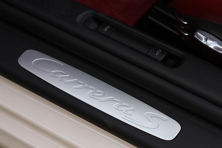 Porsche 911 Carrera S Cabriolet