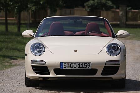 Porsche 911 Carrera S Cabriolet