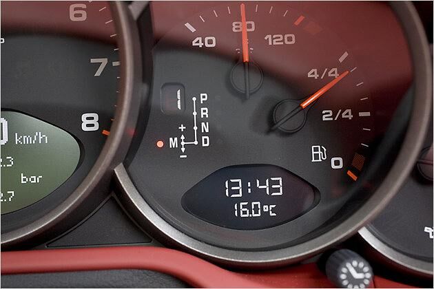 Neu ist auch eine Ganganzeige im Blickfeld des Fahrers