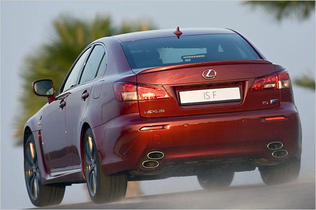 In 4,8 Sekunden schafft der Lexus IS-F die 100-km/h-Marke