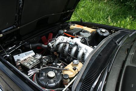 BMW 733i