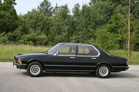 BMW 733i