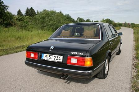 BMW 733i