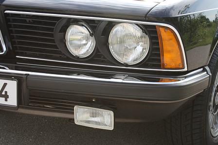 BMW 733i