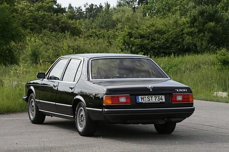BMW 733i