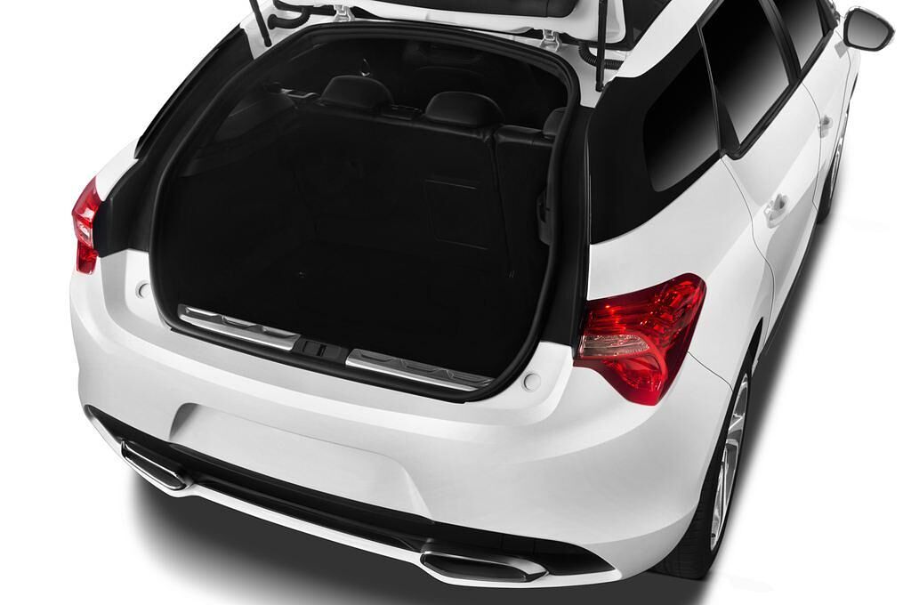 DS DS5 (Baujahr 2016) - 5 Türen Kofferraum