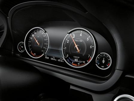 Das Cockpit des BMW 750i, Jahrgang 2013