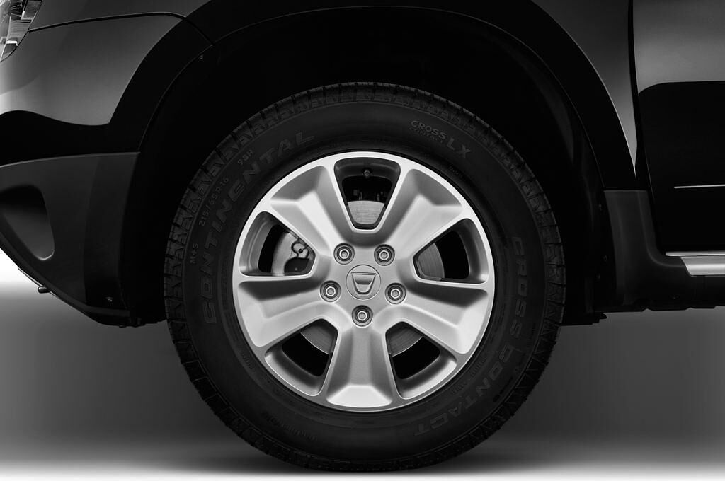 Dacia Duster (Baujahr 2014) Prestige 5 Türen Reifen und Felge