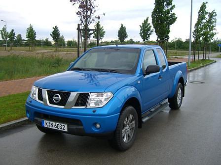 Nissan Narava