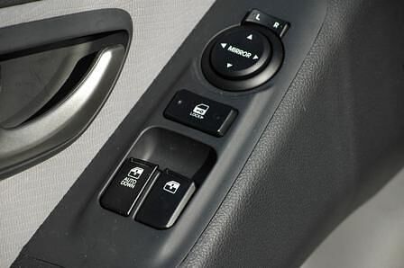 Hyundai H-1