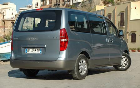 Hyundai H-1