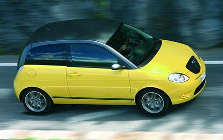 Lancia Ypsilon Sport Momo Design