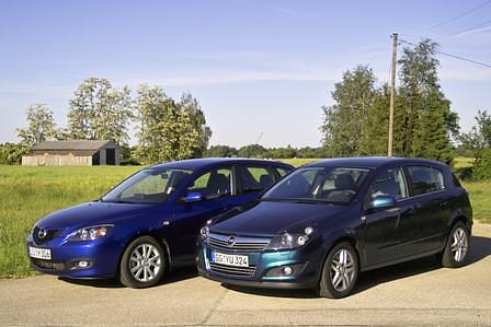 Opel Astra vs. Mazda3