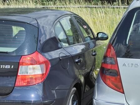 BMW 116i gegen Mercedes A 170