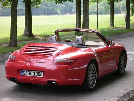 Porsche 911 Carrera 4 Cabriolet
