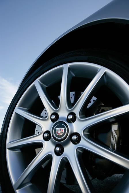 Cadillac XLR -V