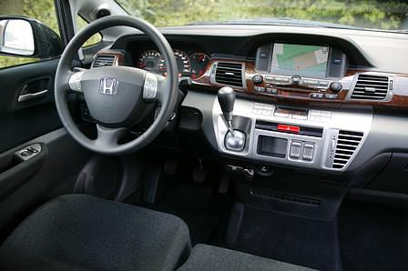Honda FR-V