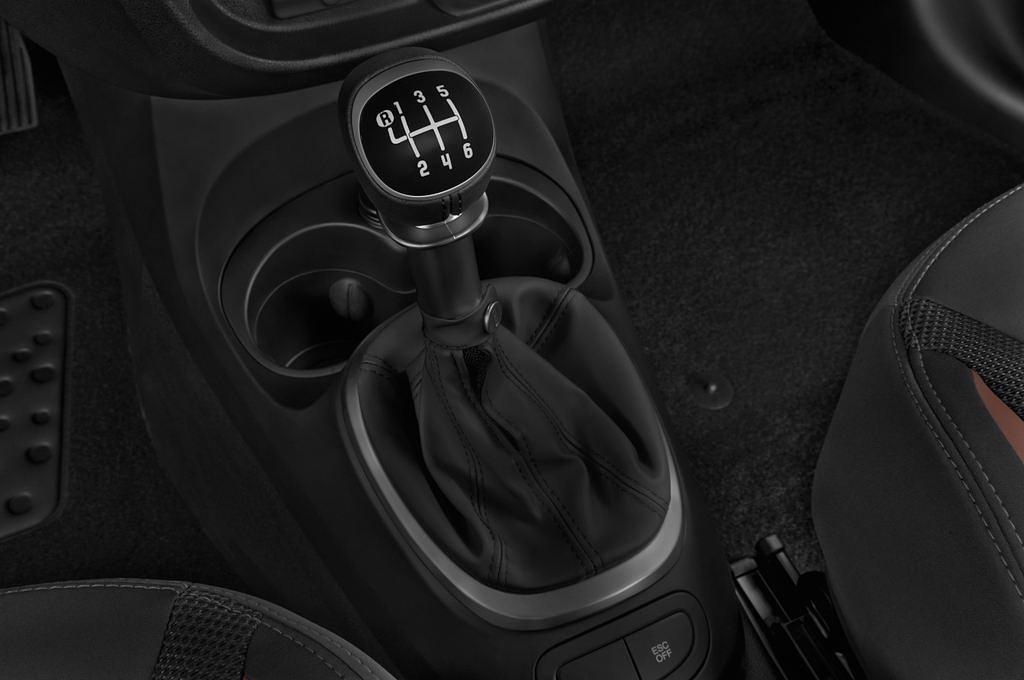 FIAT 500L (Baujahr 2014) Trekking 5 Türen Schalthebel