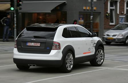 Ford Edge HySeries Drive