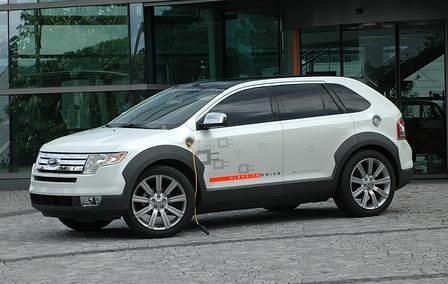 Ford Edge HySeries Drive