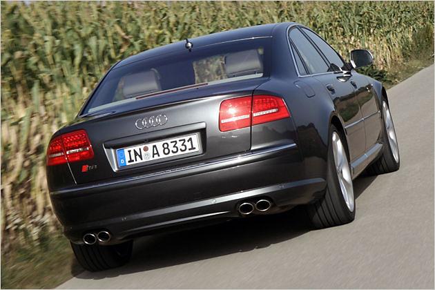Säuselt gerne: Der S8 ist kein Krawallmacher