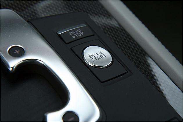 Starten und Motor ausschalten per Knopfdruck