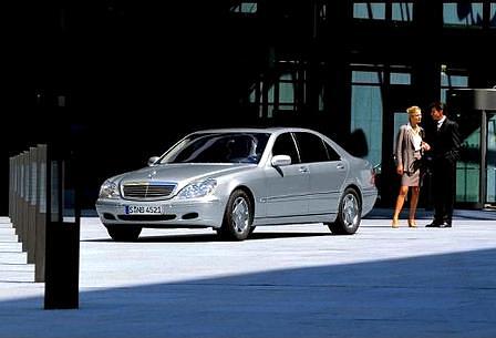 Chrysler 300C - Mercedes S 350