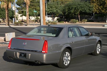 Cadillac DTS