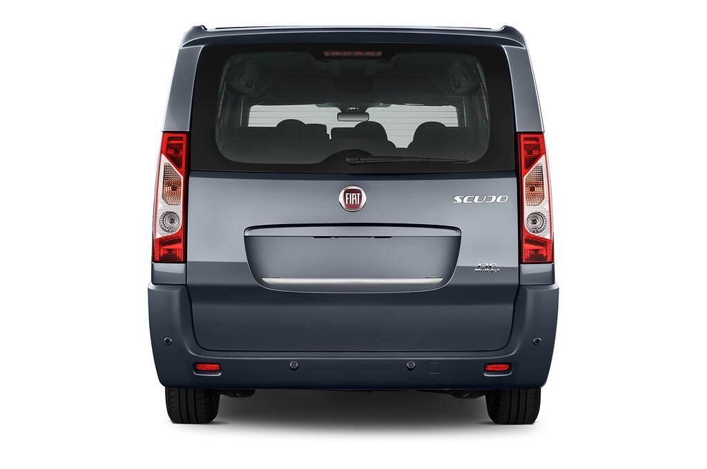FIAT Scudo (Baujahr 2015) 2.0 Multijet 130 Dpf L1H1 Ex 5 Türen Heckansicht