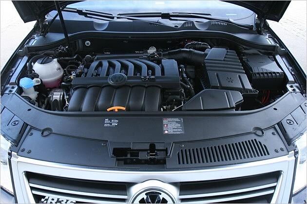 Der 3,6-Liter-Motor des Passat R36 leistet 300 PS