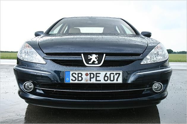 Der Peugeot 607 ist eine gediegene und komfortable Limousine - mehr aber auch nicht