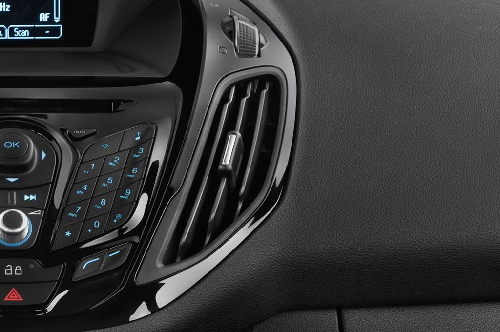 Ford B-Max (Baujahr 2013) Titanium 5 Türen Lüftung