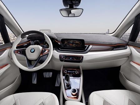 BMW Concept Active Tourer Pariser Salon 2012