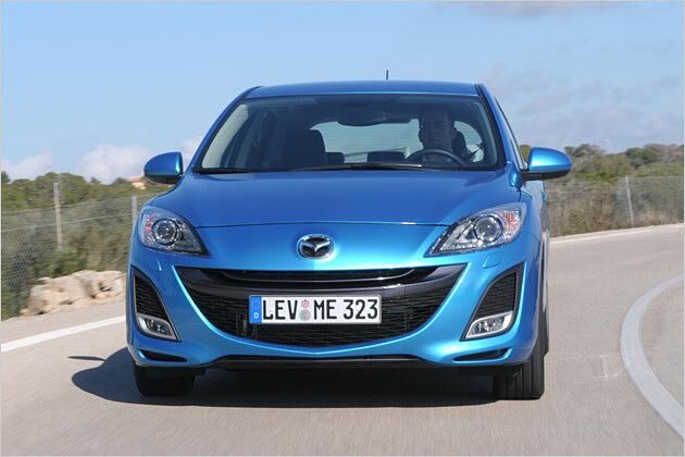 Die Front des neuen Mazda 3 erinnert an ein grinsendes Gesicht