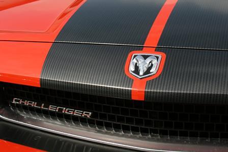 Dodge Challenger SRT-8