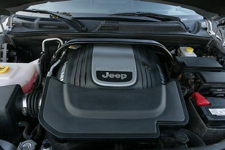 Jeep Commander 5.7