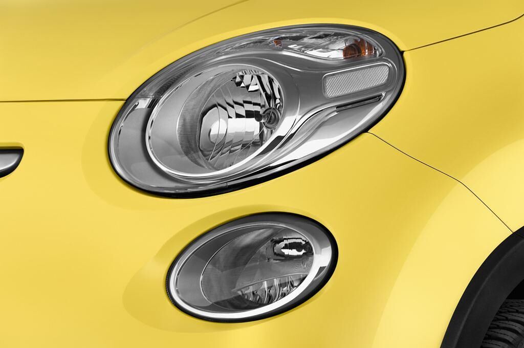 FIAT 500L (Baujahr 2015) Trekking 5 Türen Scheinwerfer